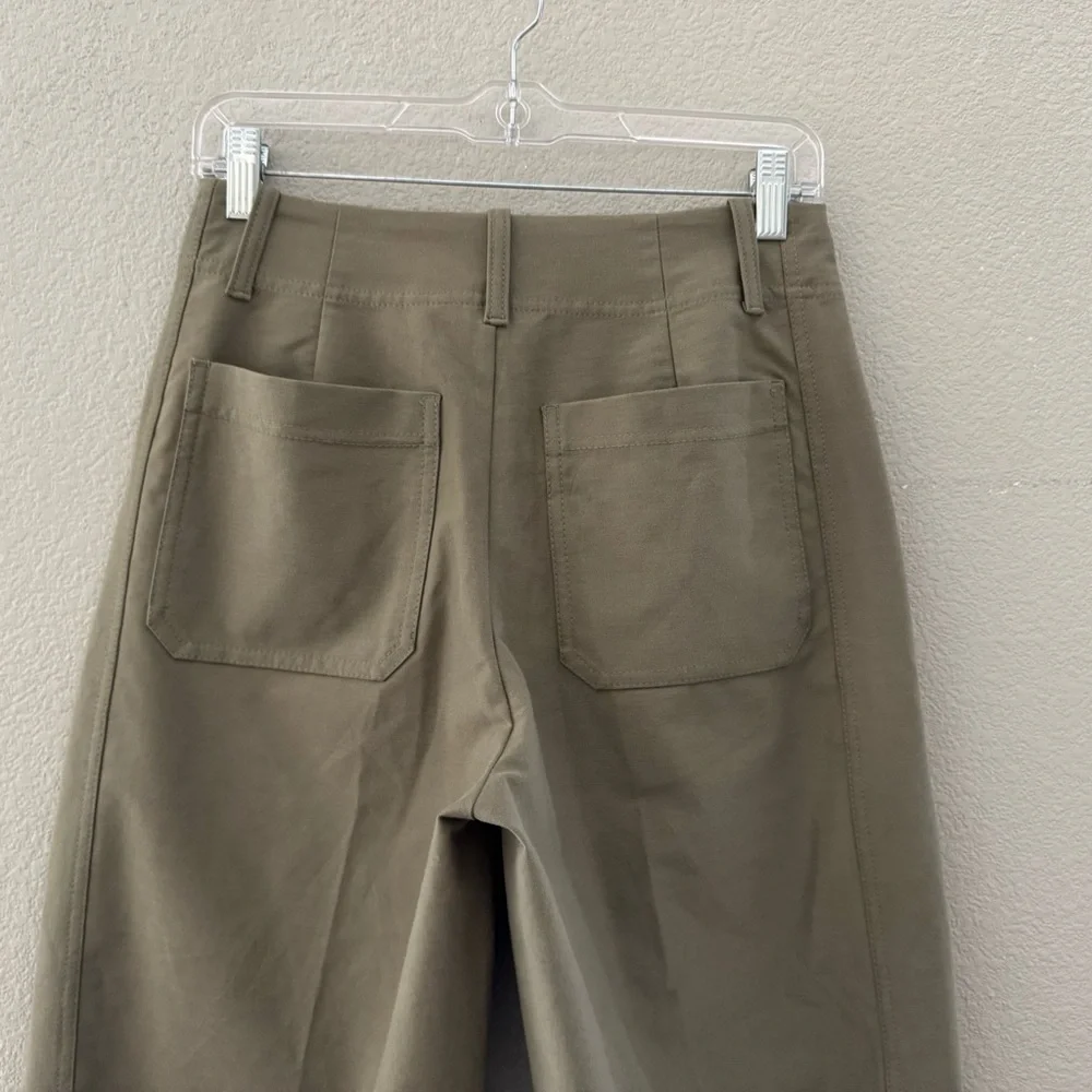 Athleta Skyline Barrel Pants 4 Olive Green Casual Sporty Minimalist Comfort Chic - Picture 11 of 14